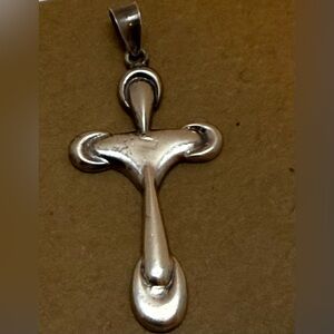 Vintage Puffy Cross 925 CW